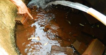 Tình trạng “ khát”  nước sạch sinh hoạt tại Thanh Trì- Hà Nội
